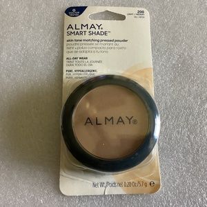 Almay Smart Shade skin tone matching pressed powder 200 Light/Medium